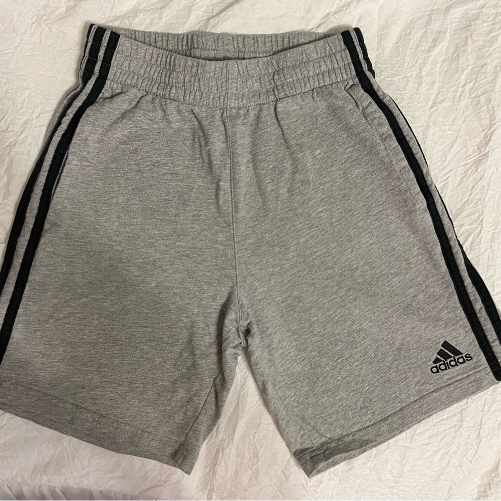 Boys medium Adidas shorts